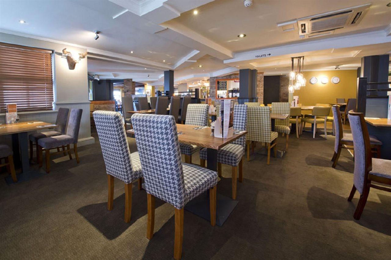 Premier Inn London Romford Exterior foto