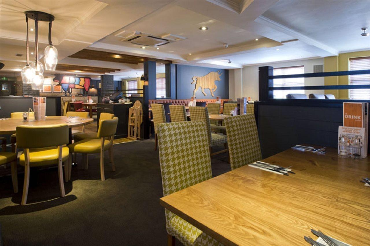Premier Inn London Romford Exterior foto